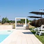Lucia - Exclusive Private Pool