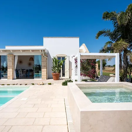 Villa Lucia Con Piscina Privata A Per 12 Persone