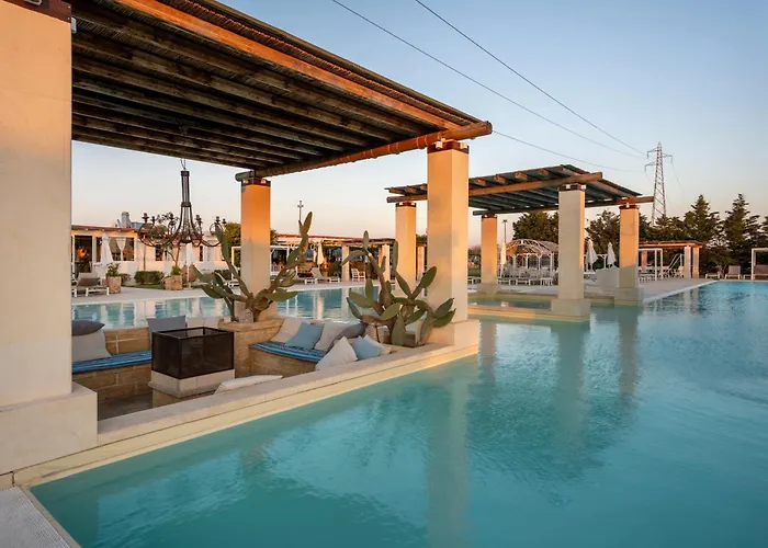 Lucia Con Piscina Privata A Per 12 Persone Villa