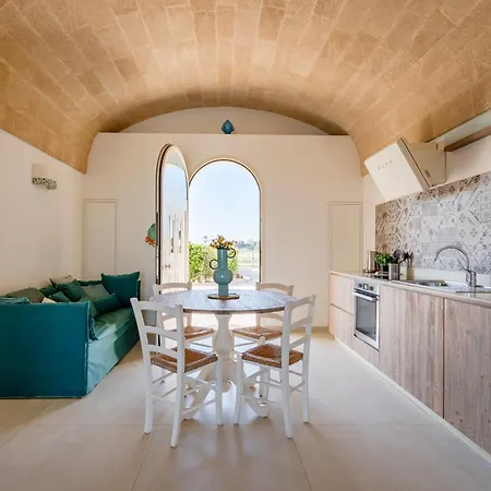 Lucia - Exclusive Private Pool Villa Gallipoli