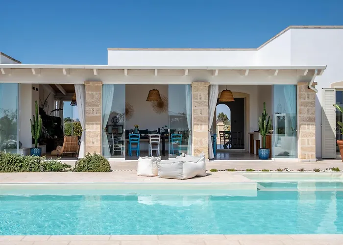 Lucia - Exclusive Private Pool