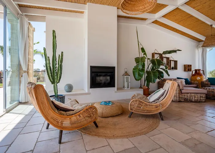 Lucia - Exclusive Private Pool Villa